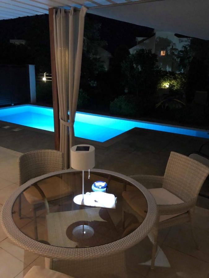 Babylon Luxury Villa With Private Pool And Indoor Heated Pool 시데 외부 사진